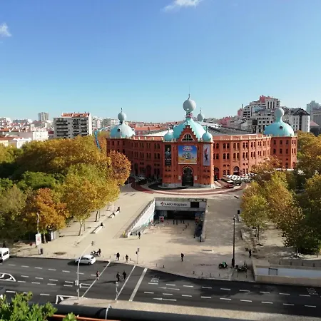 Beautiful Garden-campo Pequeno アパート *
